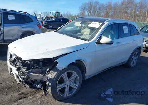 2017 Mercedes-Benz Glc 300 4Matic из США, поврежденный, VIN WDC0G4KB4HF143005